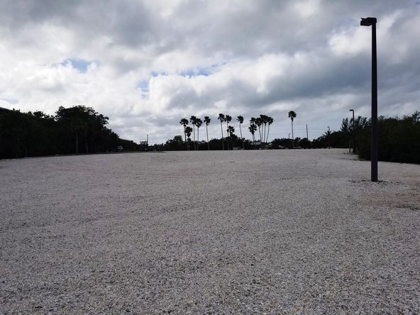 Casey Key Marina: 482 Blackburn Point Rd, Osprey, FL 34229